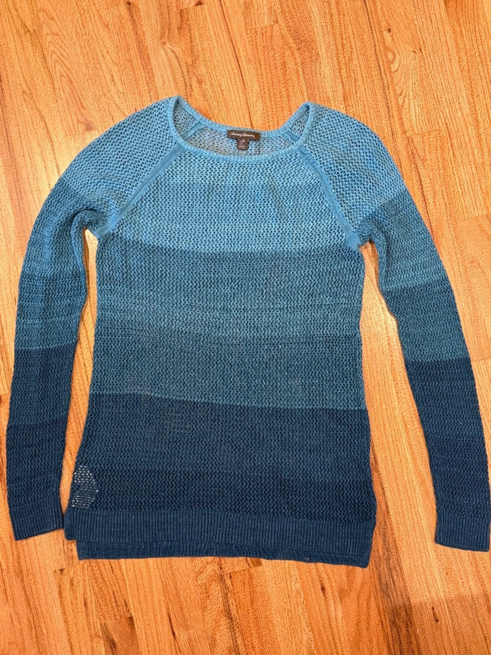 Tommy Bahama Open Knit Ombre Sweater Size L